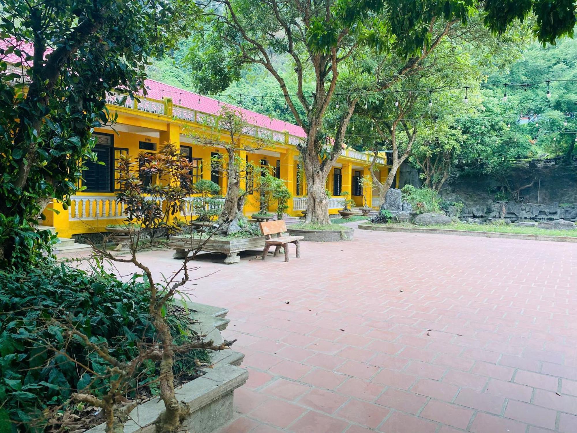 Khu Du Lich Sinh Thai Nui Ngam Nam Dinh Exterior foto